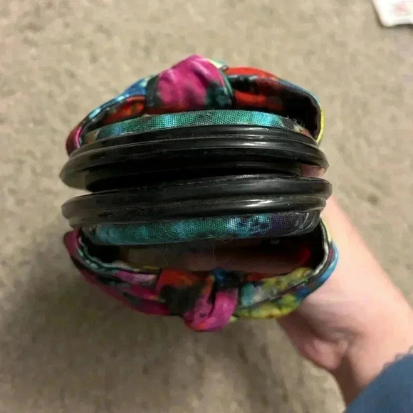 Alice + Olivia Pabla Knotted Tie Dye Cotton Sandals - Picture 8 of 10